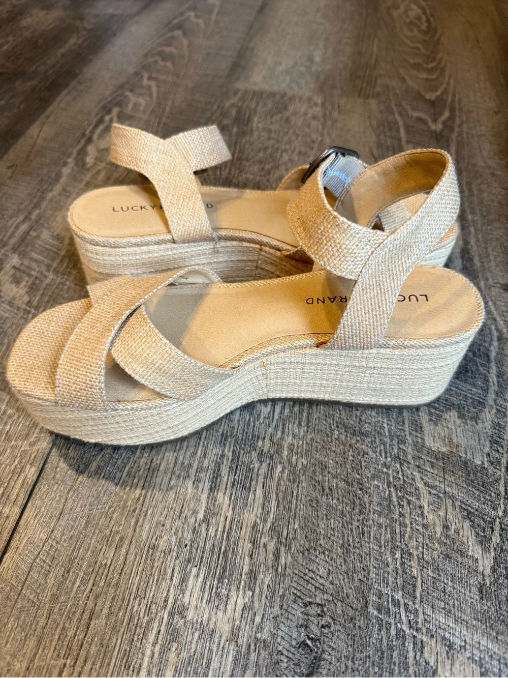 Lucky Brand chic woven